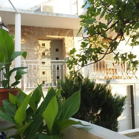 Mi Sestre - Hvar Vrisnik Jelsa (Hvar)